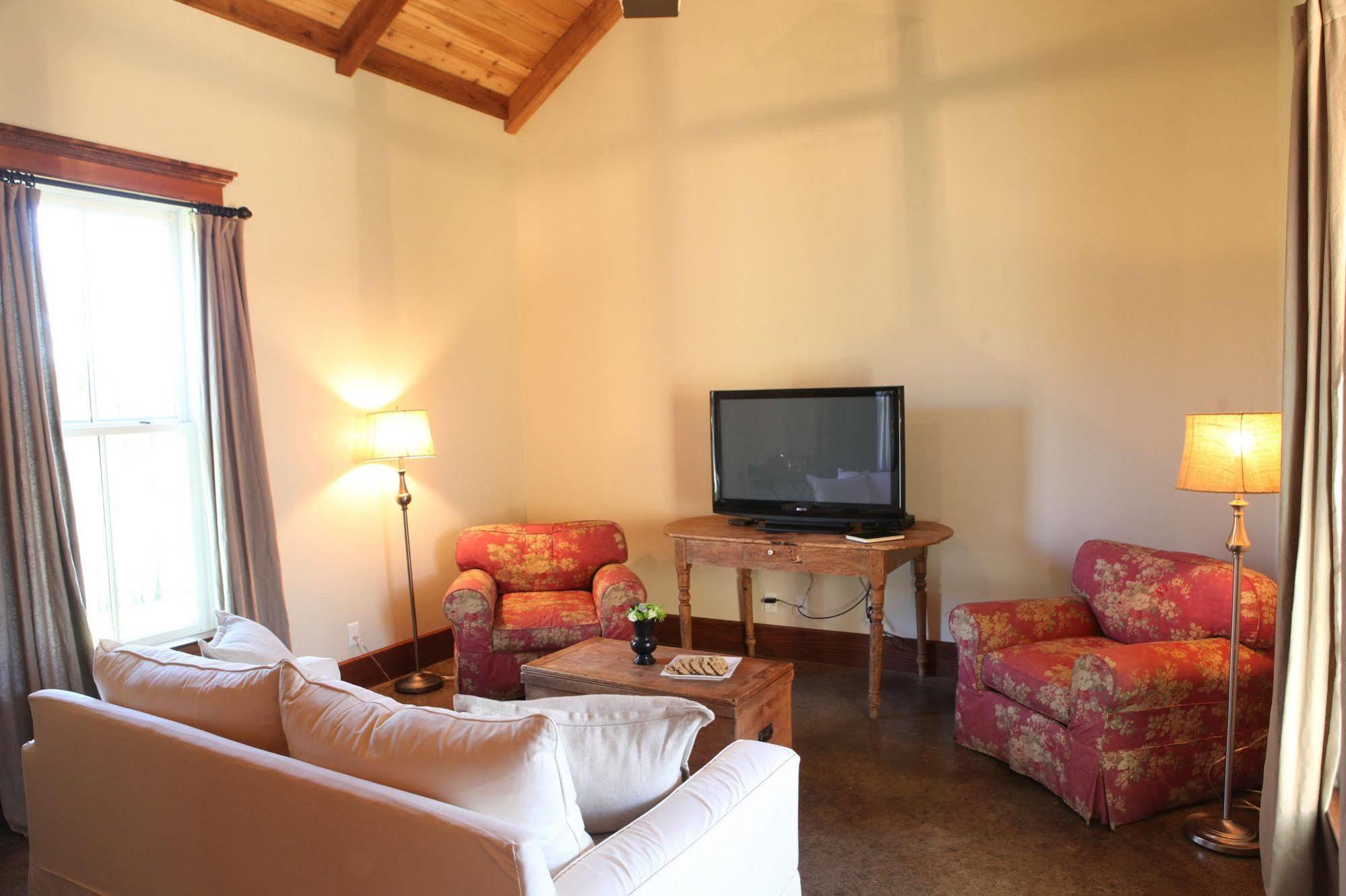 Hoffman Haus Bed & Breakfast Фредериксбург Екстериор снимка