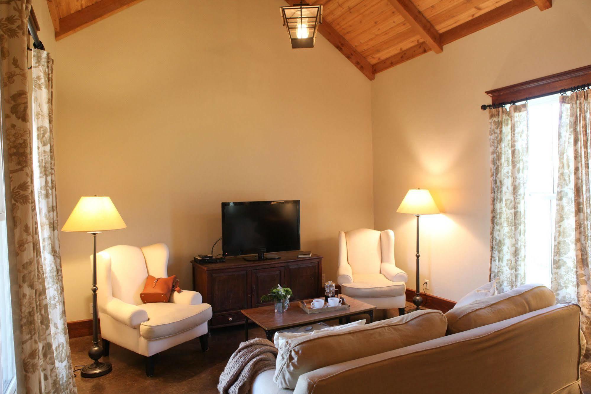 Hoffman Haus Bed & Breakfast Фредериксбург Екстериор снимка